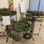 Herbstmarkt Stand mit selbstgemachten Kränzen